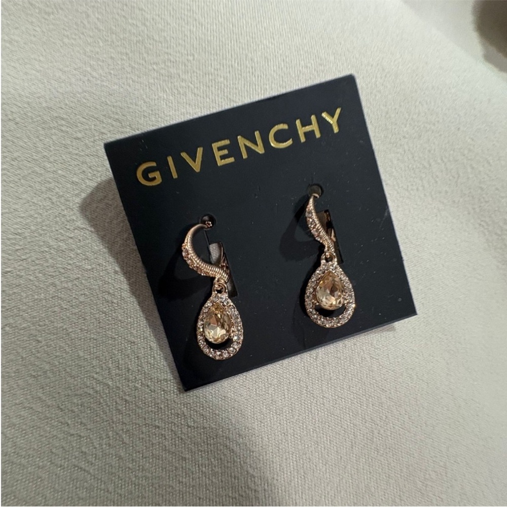 Givenchy earrings - Picture 5 of 6
